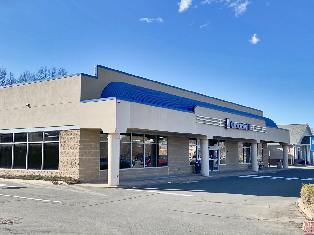 Retail, CT, Retail Real Estate, Retail Sale, Retail Lease, CT Retail, Connecticut Retail, CT Real Estate, Connecticut Real Estate, Commercial Real Estate, CT Sale, Connecticut Sale, CT Lease, Connecticut Lease